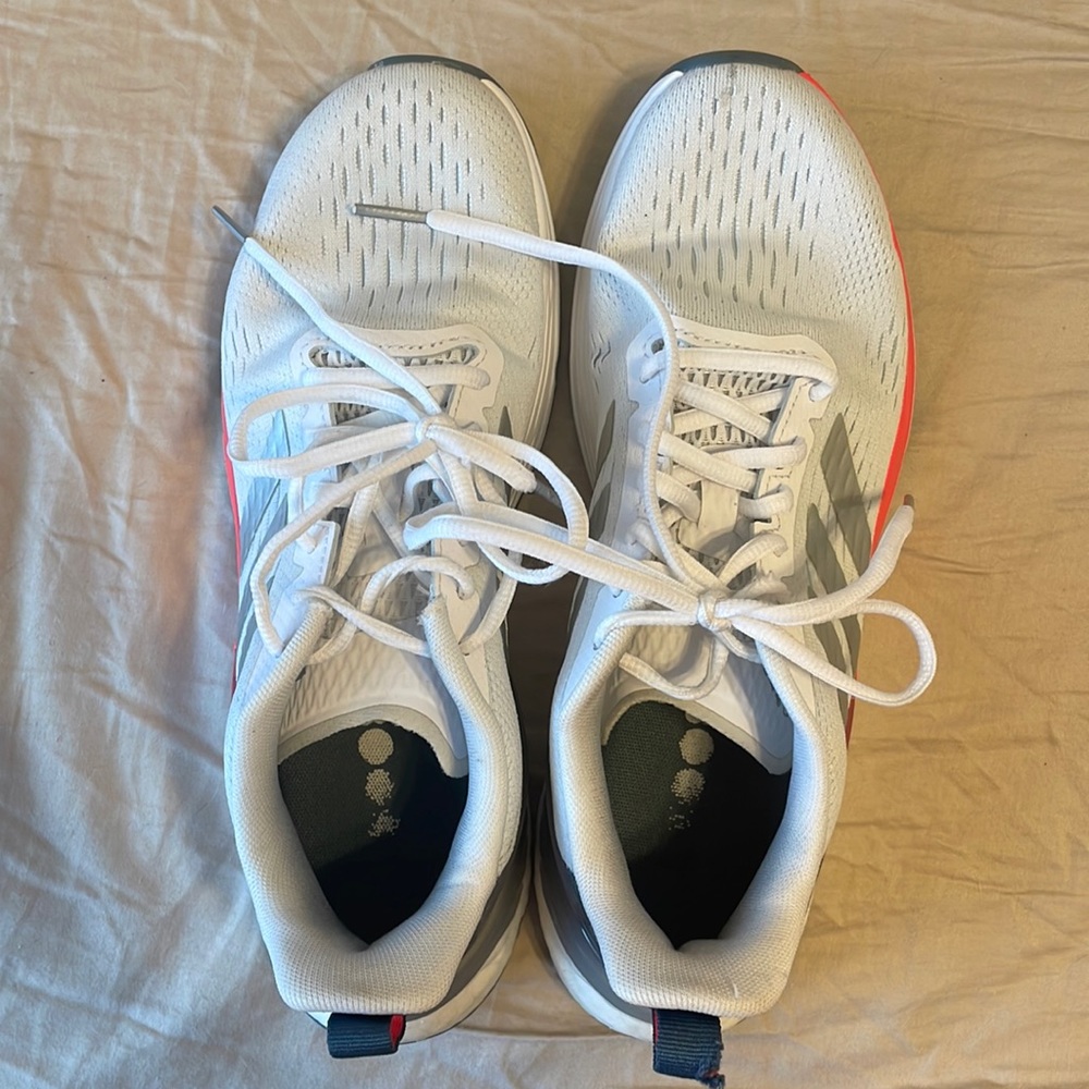 Adidas Reponse Sneakers